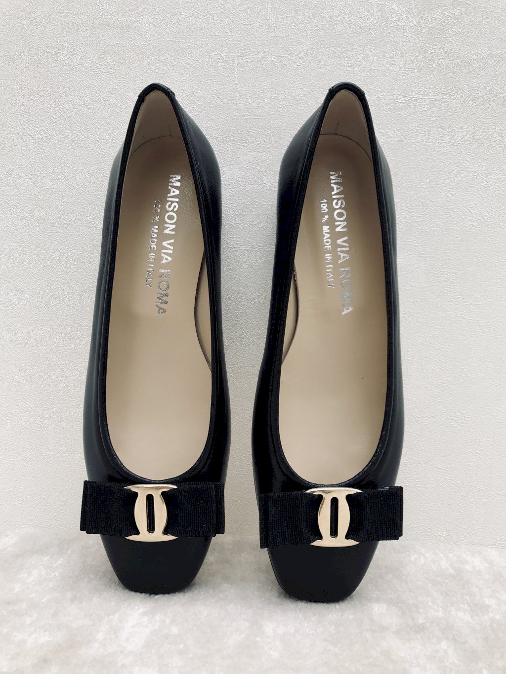 ALIA black ALIA black