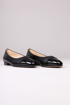 Ballerine italienne élégante à talon 1 cm Maison Via Roma. Cuir.