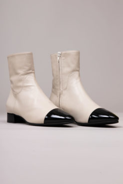 Bottines pour femme élégantes à talon bicolore Maison Via Roma.