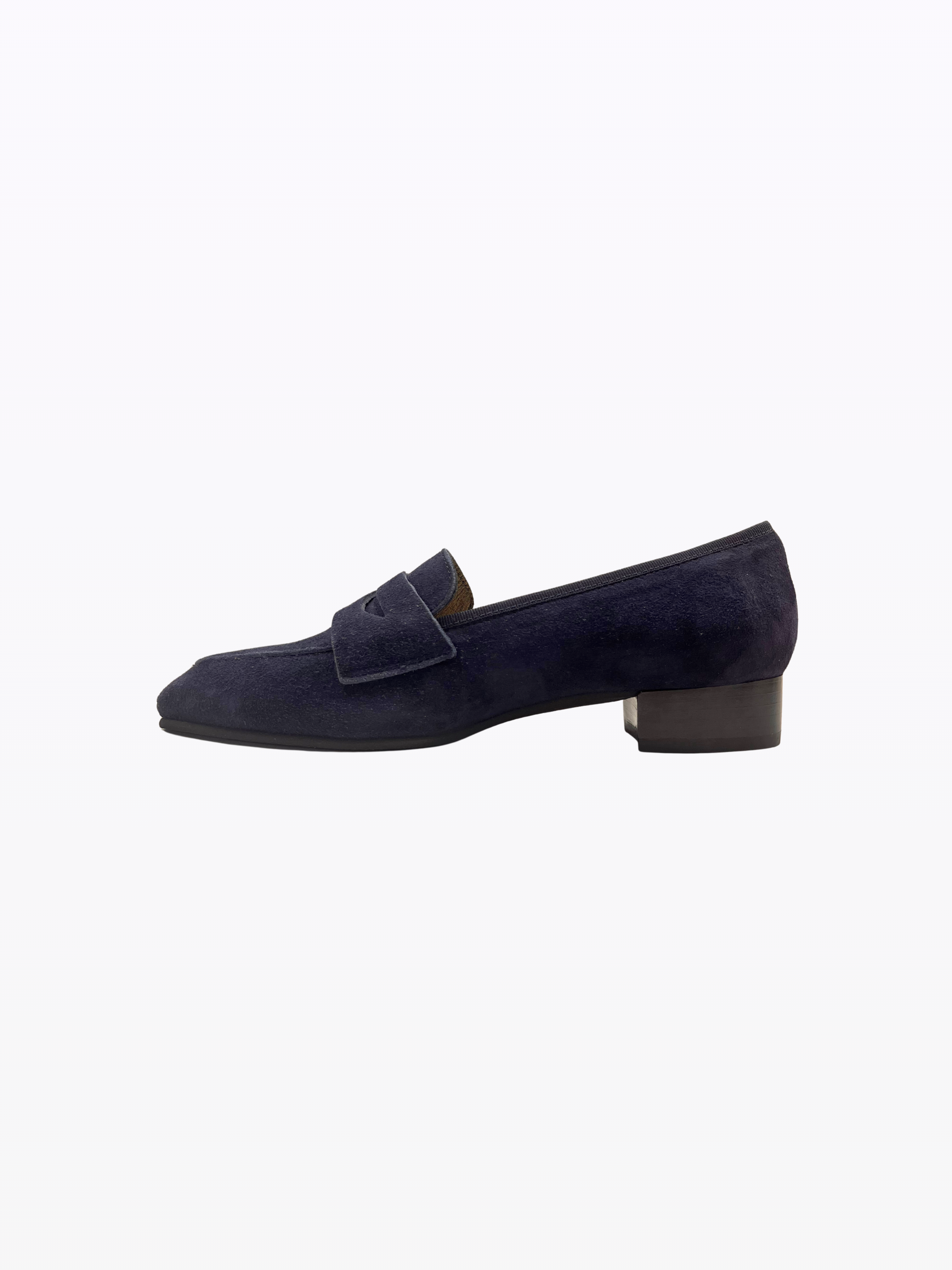 saussure navy suede1