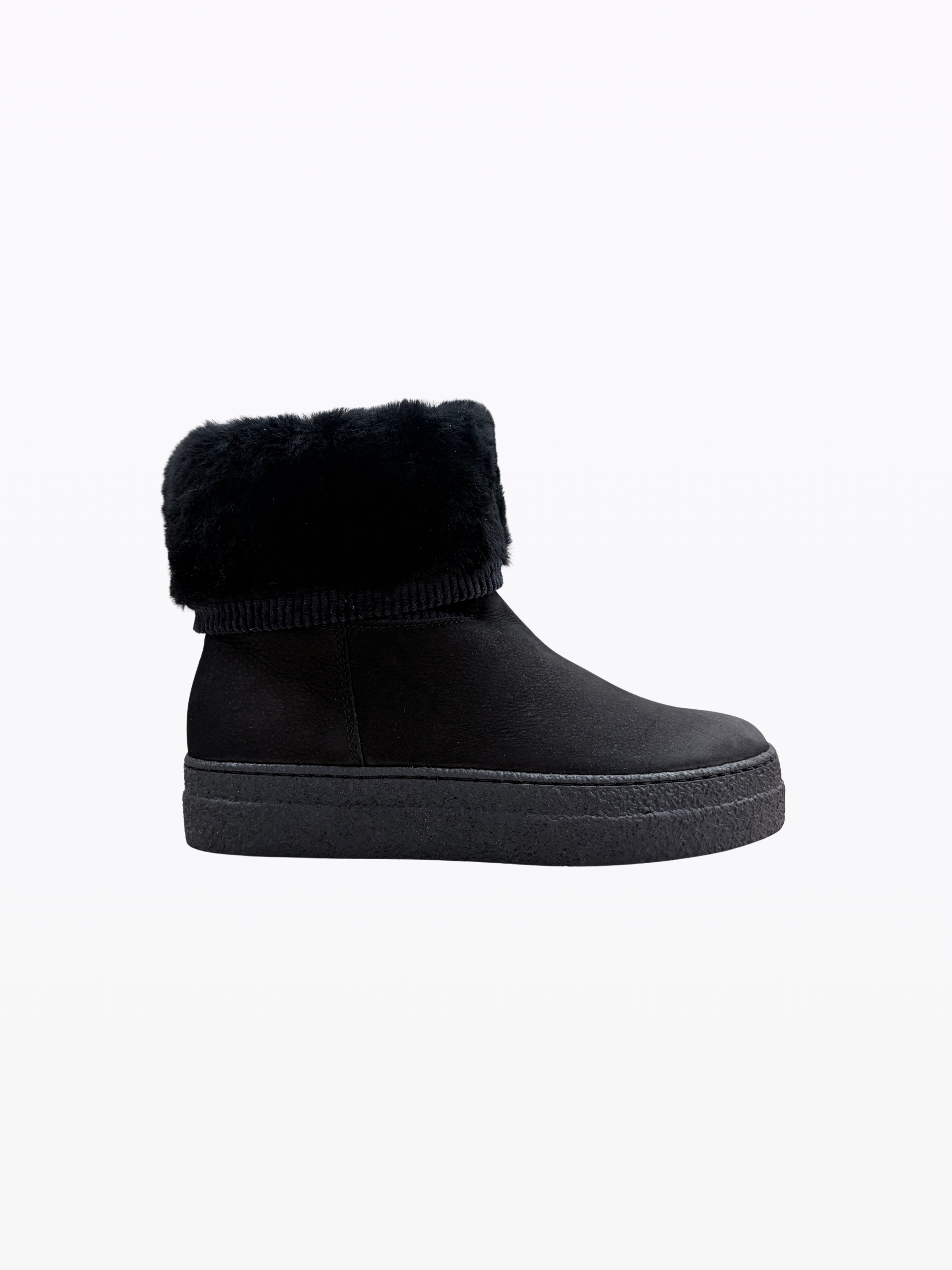 courchevel black nubuck1