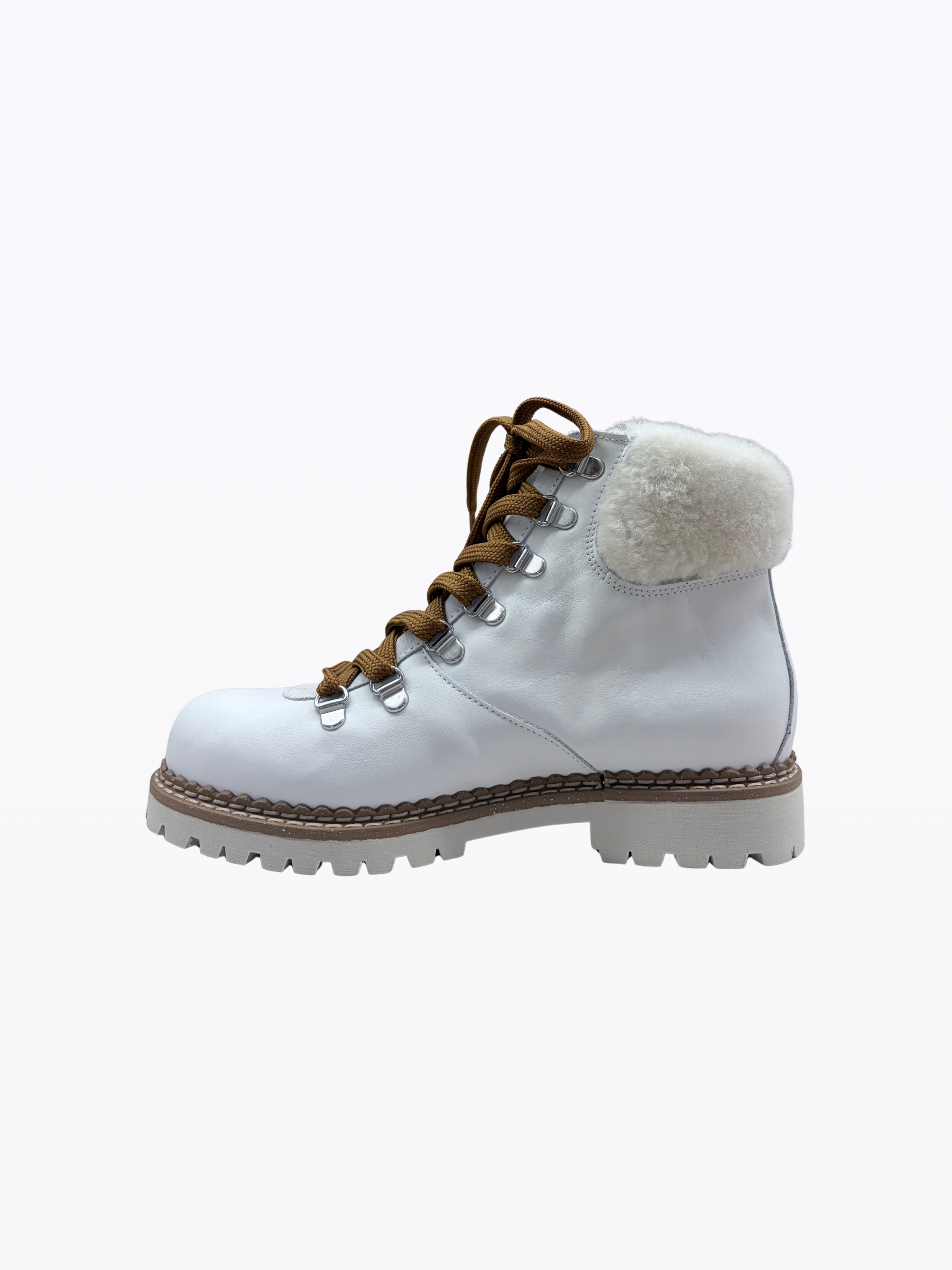 verbier white leather2