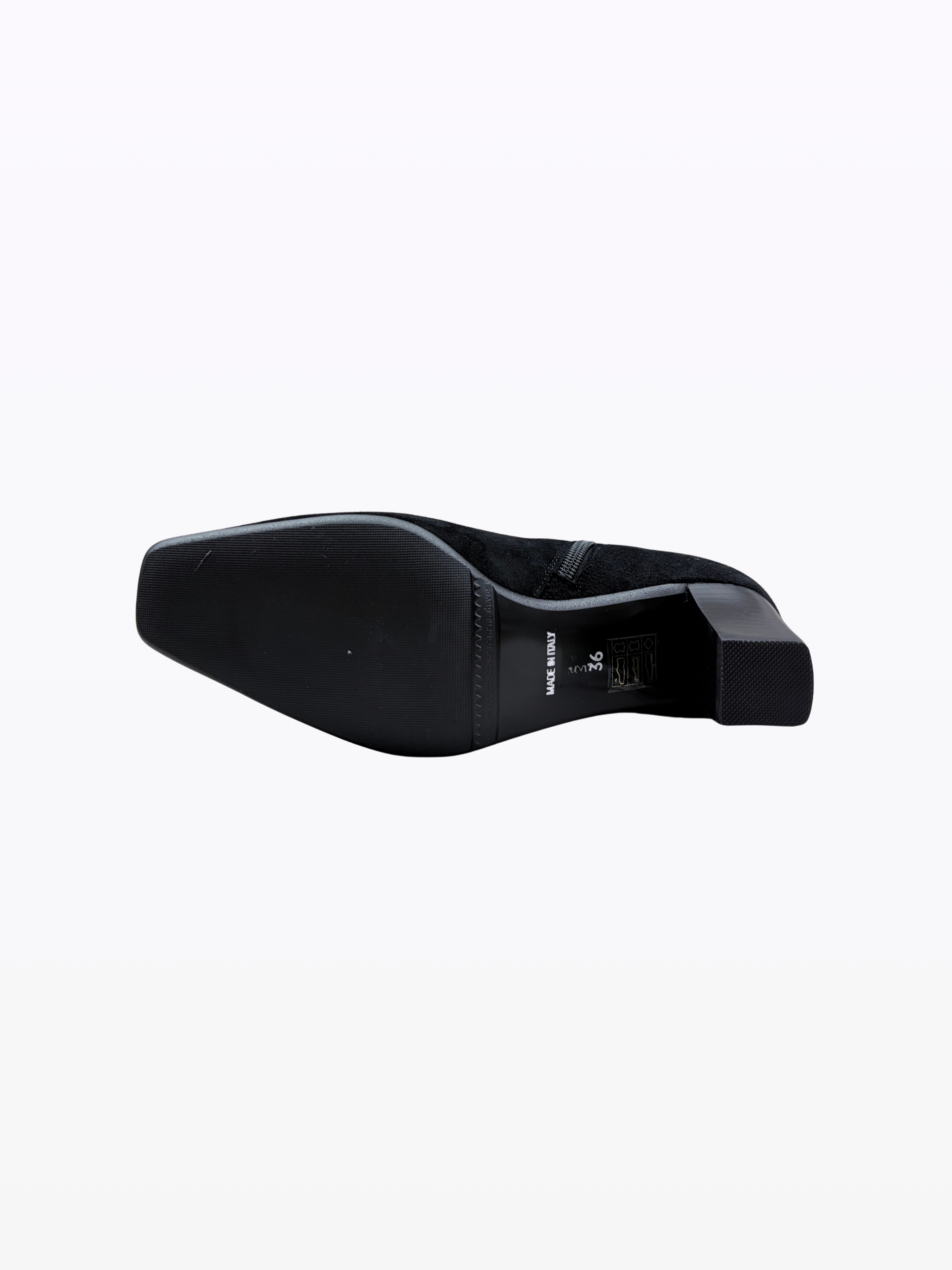verone black suede3